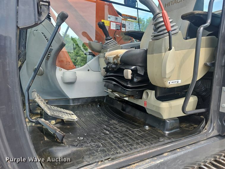 image for item EJ5798 2012 Hitachi  ZX290LC-5N excavator