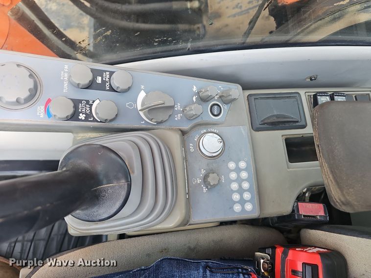 image for item EJ5798 2012 Hitachi  ZX290LC-5N excavator