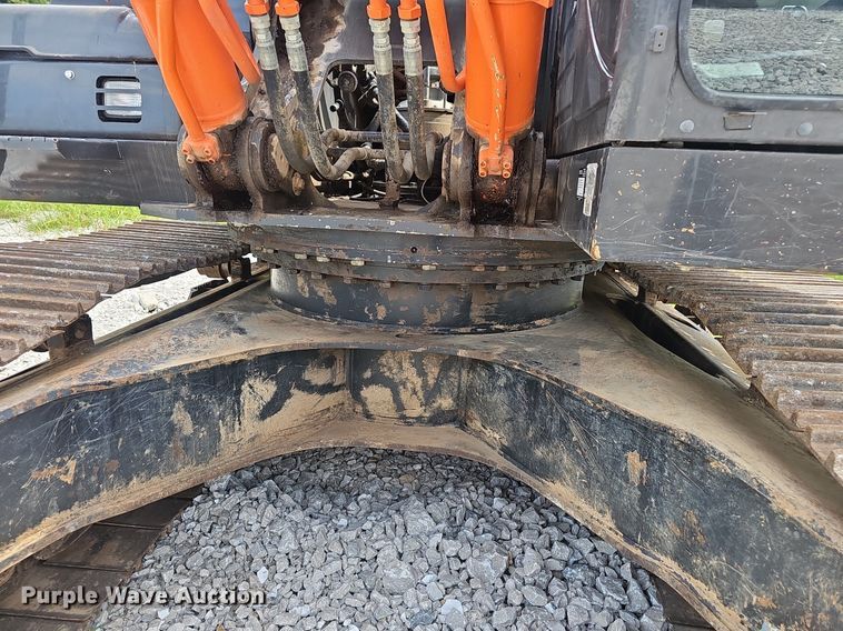 image for item EJ5799 2015 Hitachi  ZX350LC-5N excavator