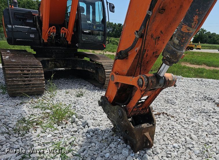 image for item EJ5799 2015 Hitachi  ZX350LC-5N excavator