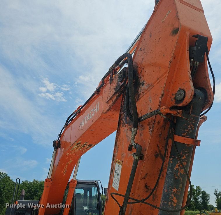 image for item EJ5799 2015 Hitachi  ZX350LC-5N excavator