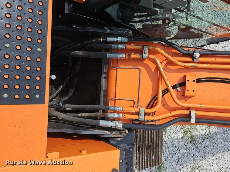 image for item EJ5799 2015 Hitachi  ZX350LC-5N excavator