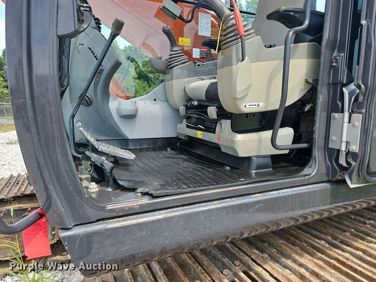 image for item EJ5799 2015 Hitachi  ZX350LC-5N excavator