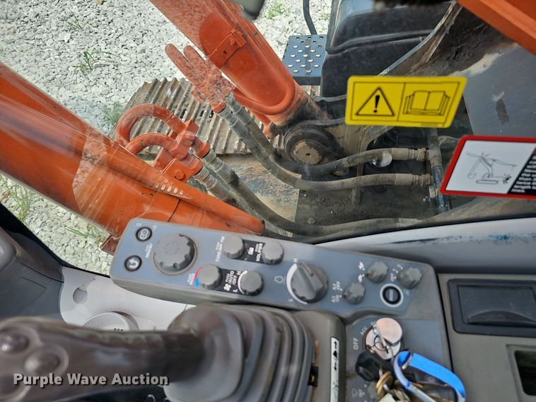 image for item EJ5799 2015 Hitachi  ZX350LC-5N excavator