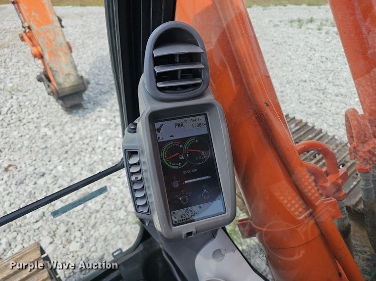 image for item EJ5799 2015 Hitachi  ZX350LC-5N excavator