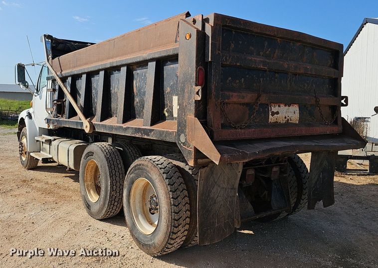 image for item EJ5800 2004 Sterling  Acterra dump truck