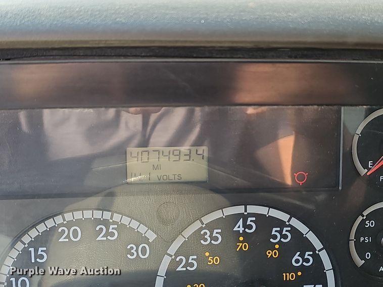 image for item EJ5800 2004 Sterling  Acterra dump truck