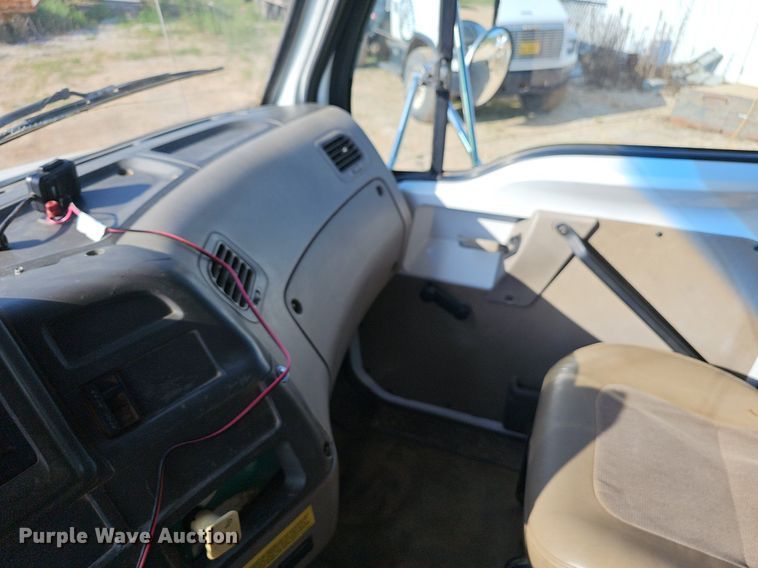 image for item EJ5800 2004 Sterling  Acterra dump truck