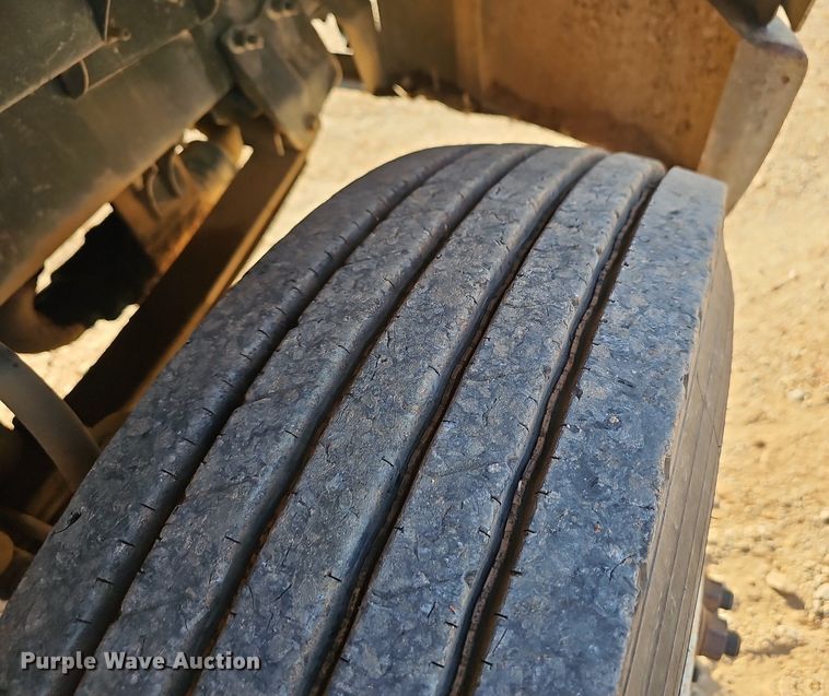 image for item EJ5800 2004 Sterling  Acterra dump truck