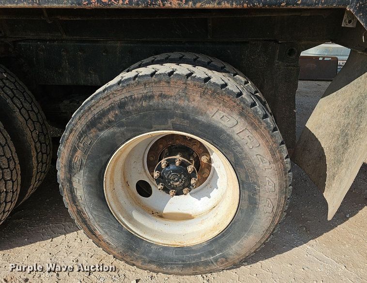 image for item EJ5800 2004 Sterling  Acterra dump truck