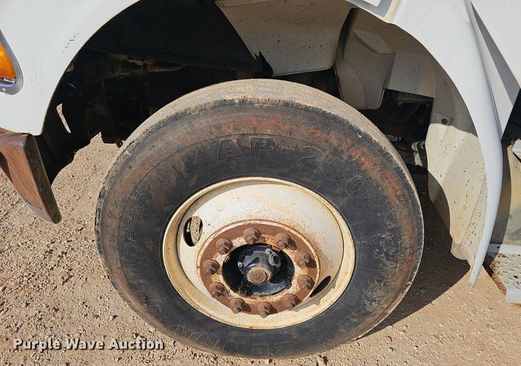 image for item EJ5800 2004 Sterling  Acterra dump truck