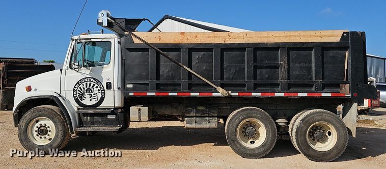 image for item EJ5801 1999 Freightliner  FL80 dump truck
