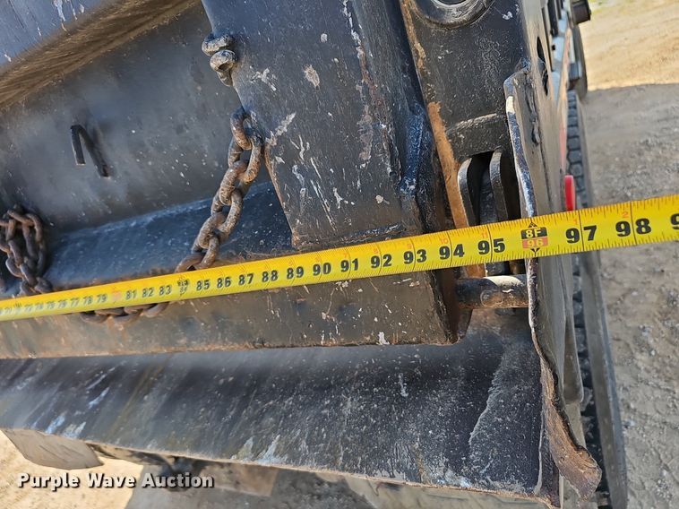 image for item EJ5801 1999 Freightliner  FL80 dump truck