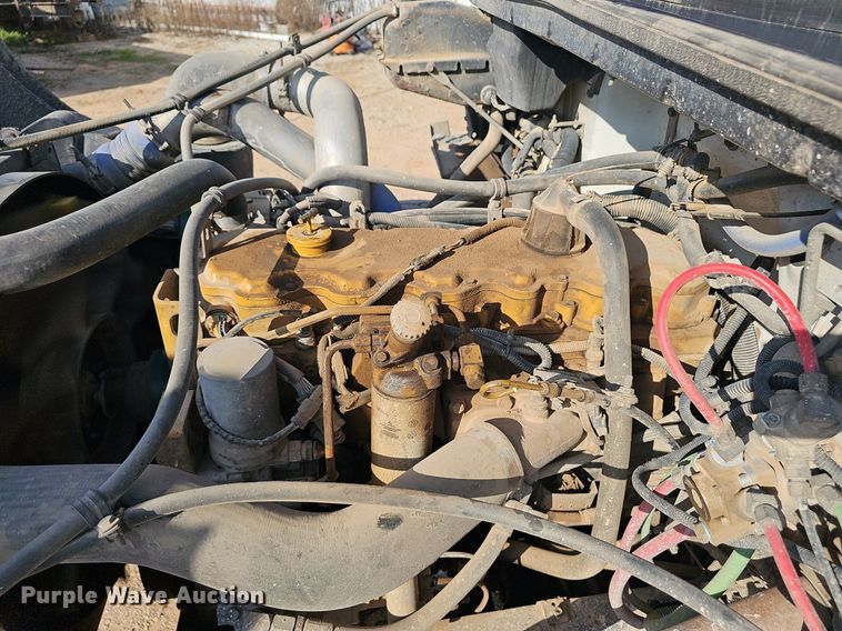 image for item EJ5801 1999 Freightliner  FL80 dump truck