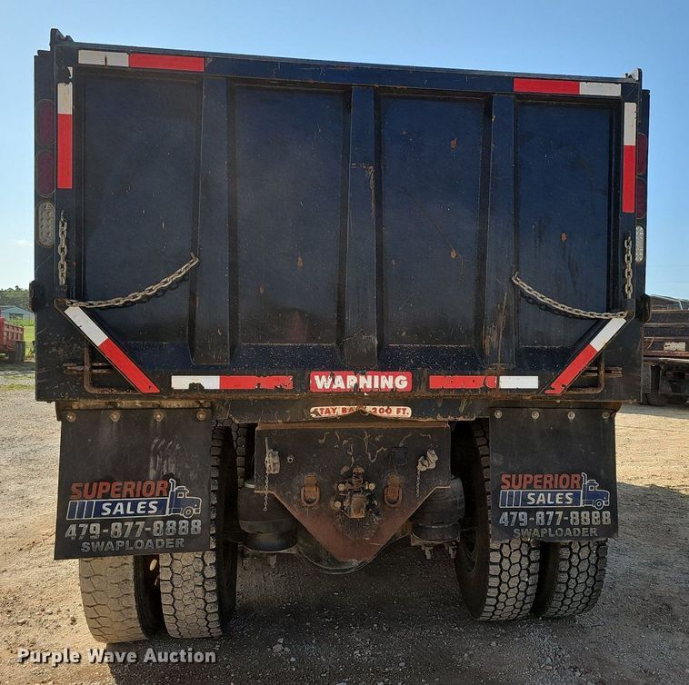 image for item EJ5802 1990 Peterbilt  377 dump truck
