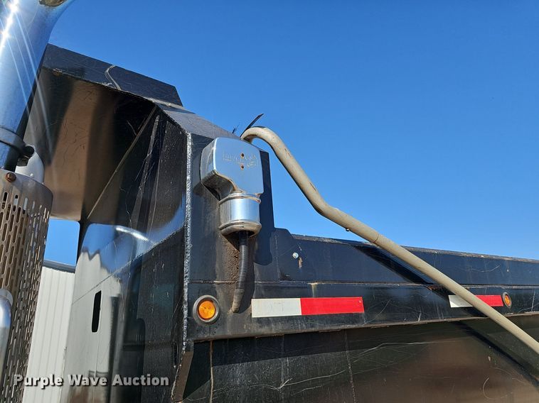 image for item EJ5802 1990 Peterbilt  377 dump truck