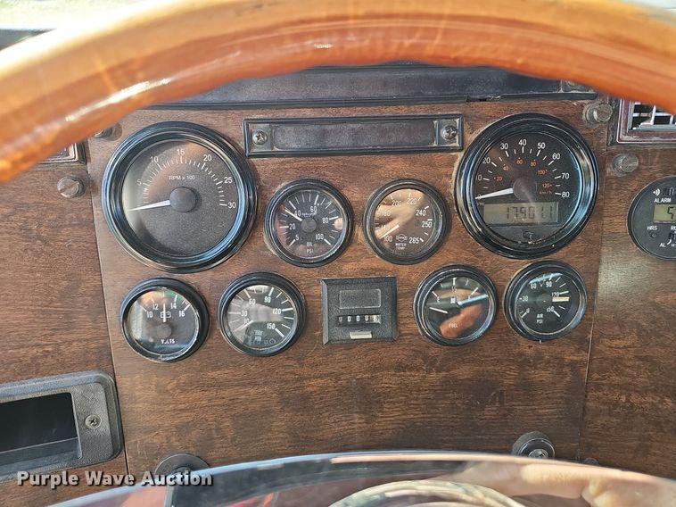 image for item EJ5802 1990 Peterbilt  377 dump truck