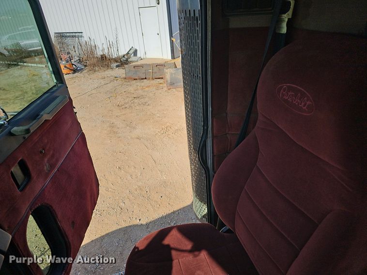 image for item EJ5802 1990 Peterbilt  377 dump truck