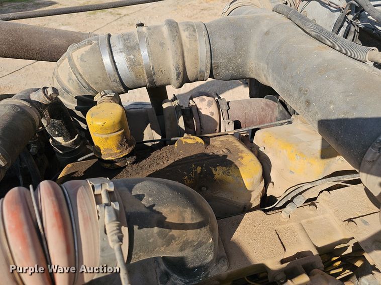 image for item EJ5802 1990 Peterbilt  377 dump truck