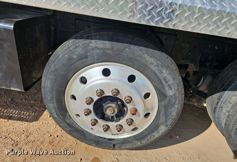 image for item EJ5802 1990 Peterbilt  377 dump truck