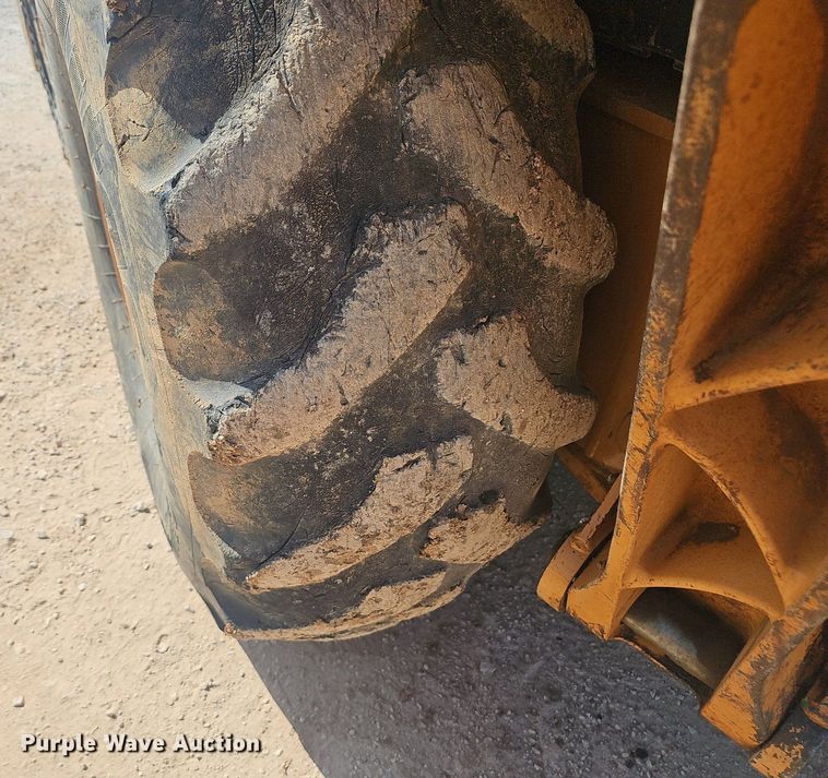 image for item EJ5805 2011 Case  580N  backhoe