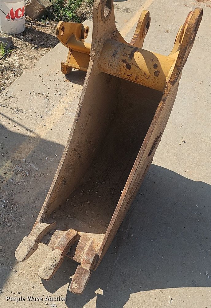 image for item EJ5805 2011 Case  580N  backhoe