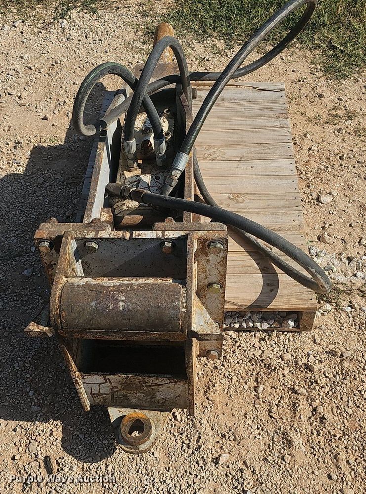 image for item EJ5806 2016 FRD 9 Kent breaker