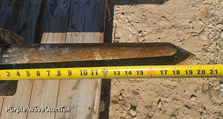 image for item EJ5806 2016 FRD 9 Kent breaker