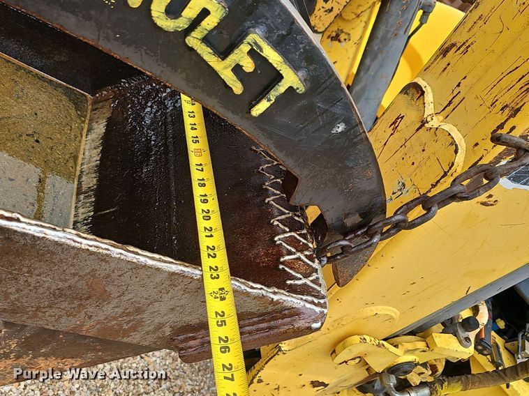 image for item EJ5808 2007 New Holland  B110 backhoe