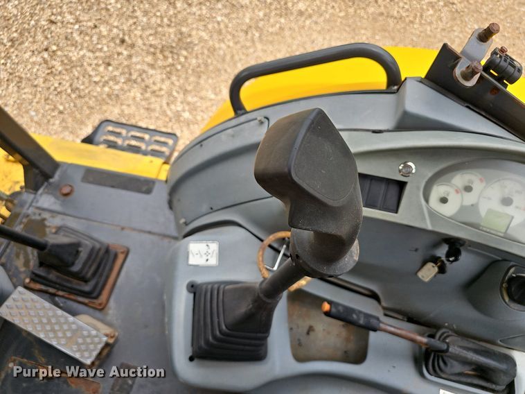 image for item EJ5808 2007 New Holland  B110 backhoe