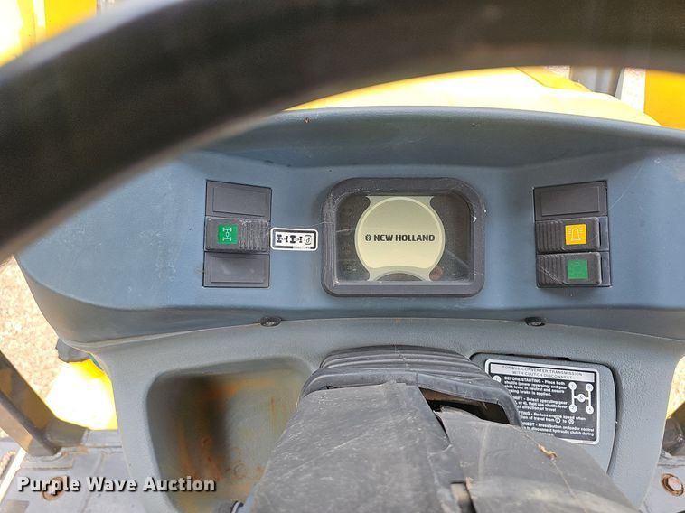 image for item EJ5808 2007 New Holland  B110 backhoe