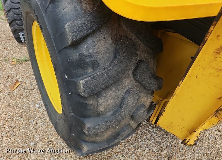 image for item EJ5808 2007 New Holland  B110 backhoe