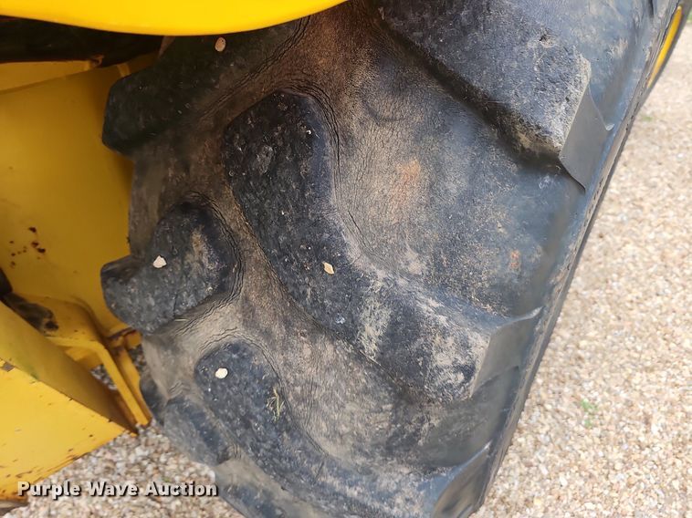 image for item EJ5808 2007 New Holland  B110 backhoe