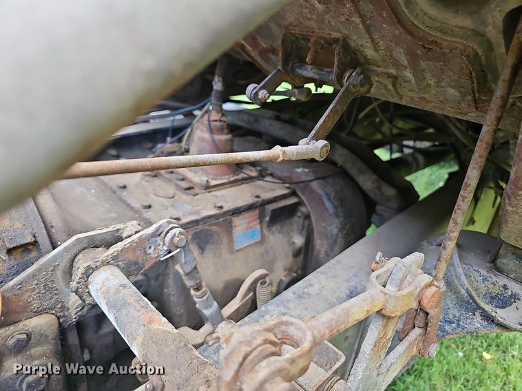 image for item EJ5809 1987 Ford  8000 dump truck