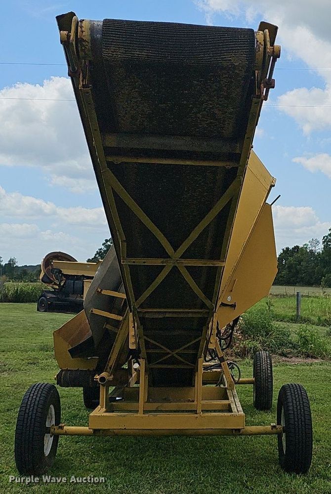 image for item EJ5810 Fecon screening plant