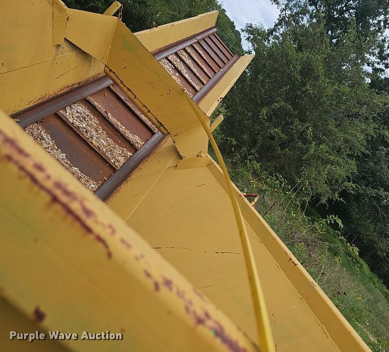 image for item EJ5810 Fecon screening plant