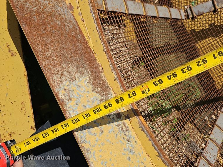 image for item EJ5810 Fecon screening plant