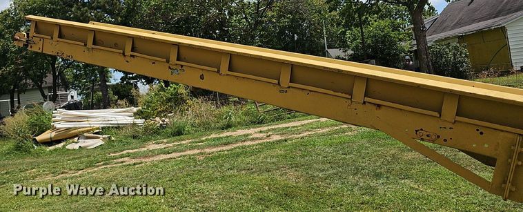 image for item EJ5810 Fecon screening plant