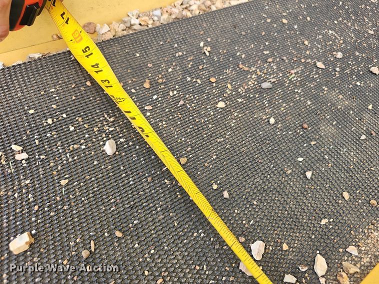 image for item EJ5810 Fecon screening plant