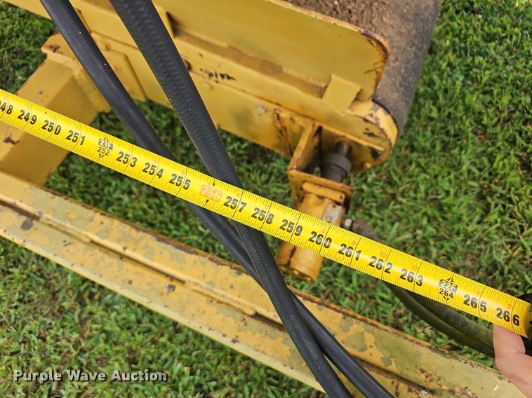 image for item EJ5810 Fecon screening plant