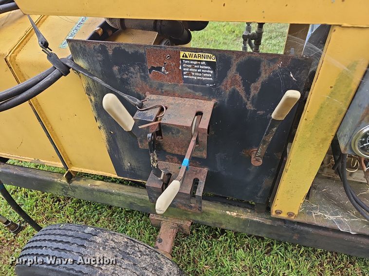 image for item EJ5810 Fecon screening plant