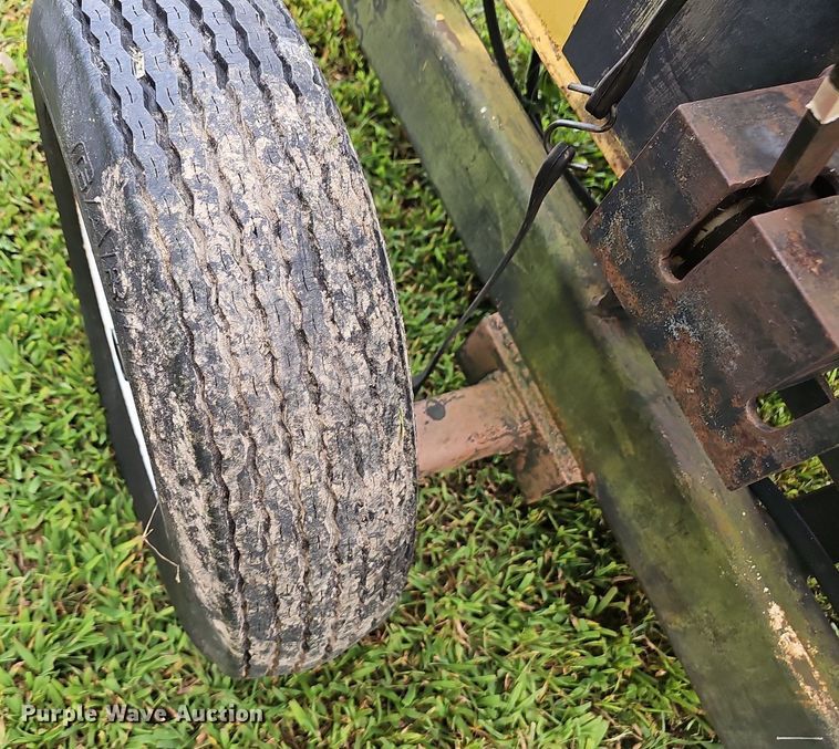 image for item EJ5810 Fecon screening plant