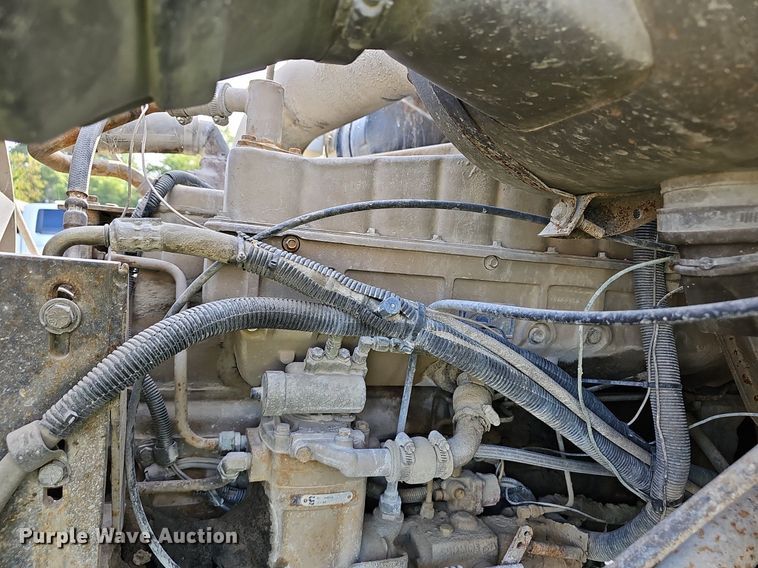 image for item EJ5826 1986 International  F2574 dump truck