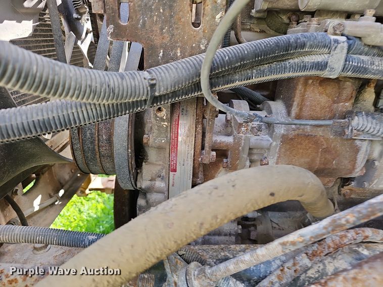 image for item EJ5827 1986 International  F2574 dump truck