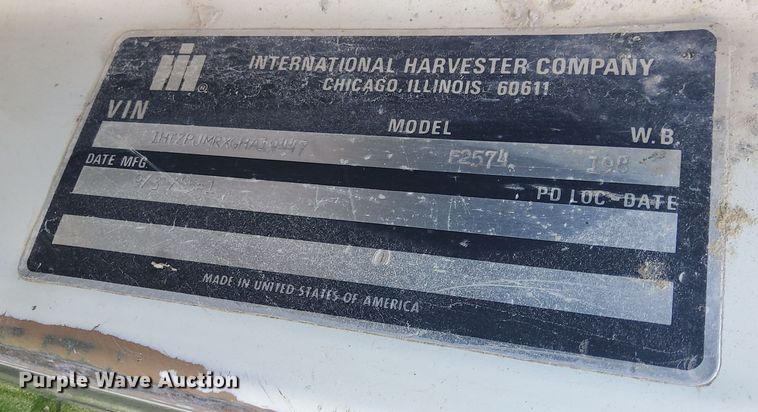 image for item EJ5827 1986 International  F2574 dump truck