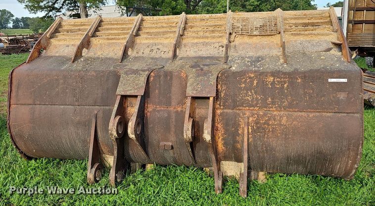 image for item EJ5831 Caterpillar  bucket