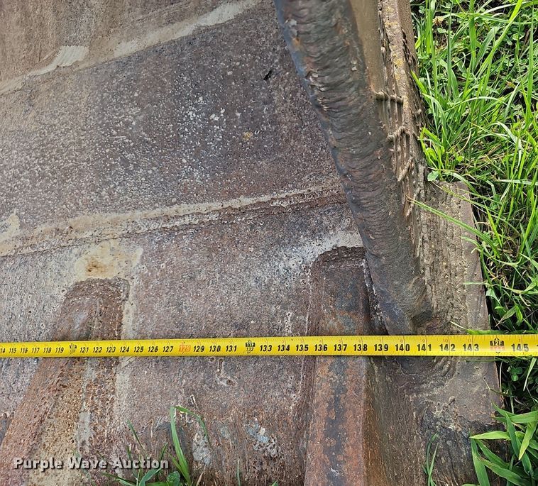 image for item EJ5831 Caterpillar  bucket