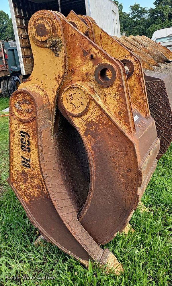 image for item EJ5832 Genesis GSD 70 excavator grapple
