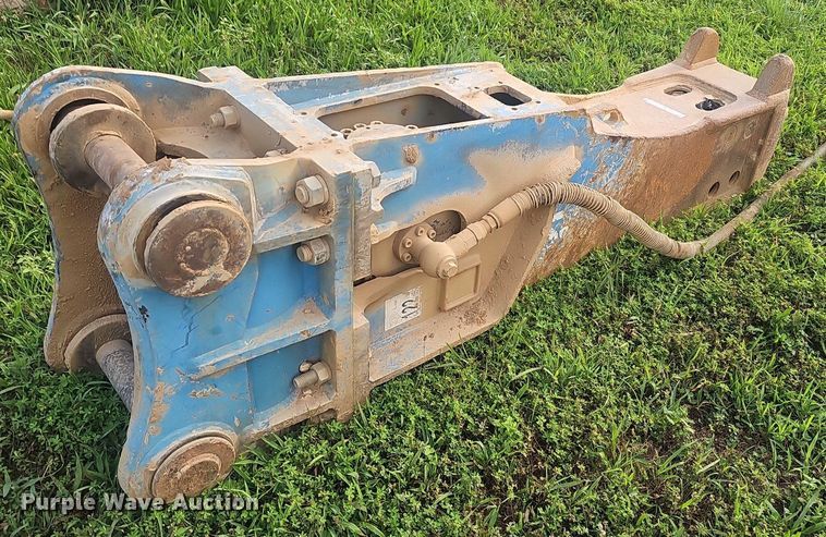 image for item EJ5833 Ramfos breaker