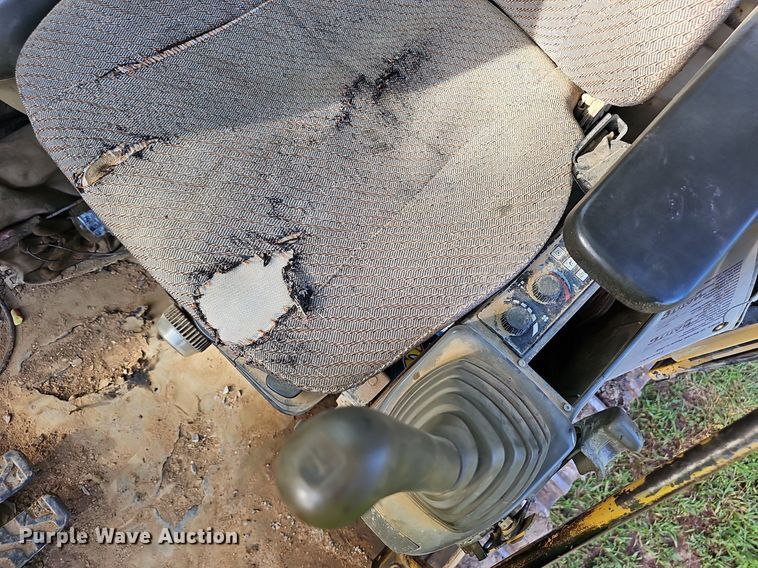 image for item EJ5835 1999 Caterpillar  330B L excavator